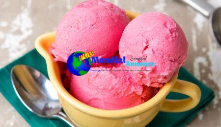 Raspberry-Campari Frozen Yogurt Recipe