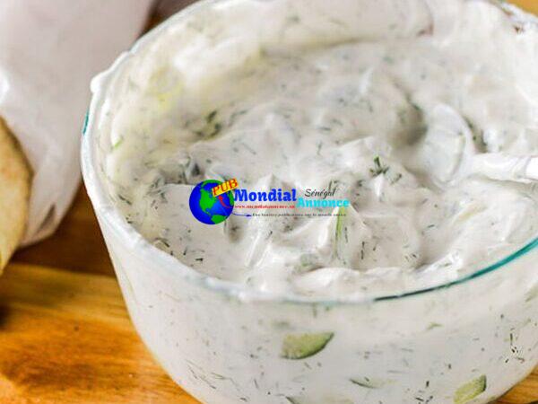 Persian Cucumber Dill Yogurt Dip (Maast o Khiaar)