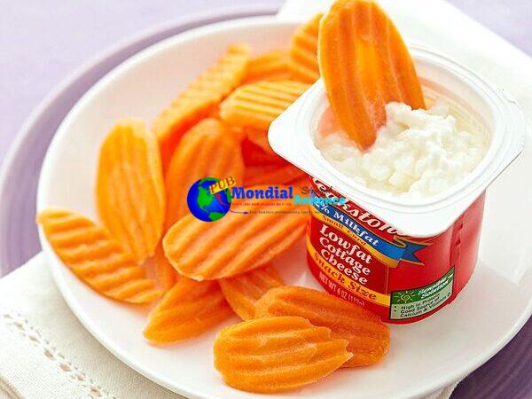 Cottage Cheese & Carrots