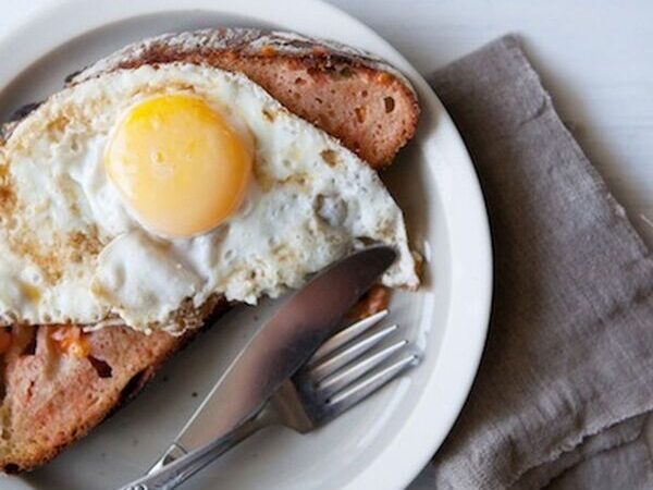 Pan con Tomate with Fried Eggs Breakfast