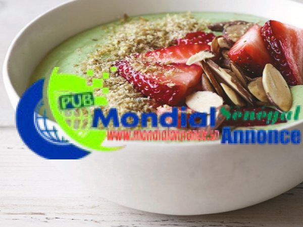 Almond Butter Smoothie Bowl