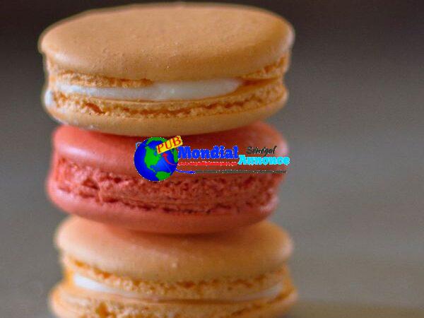 Traditional French Macarons