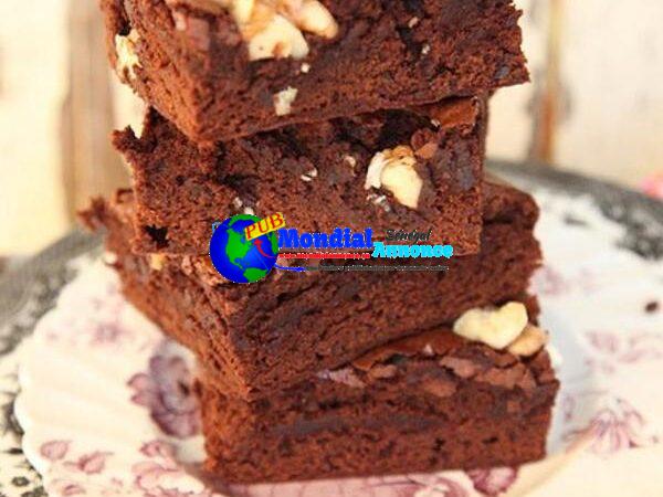 Triple Chocolate Dim Bean Brownies