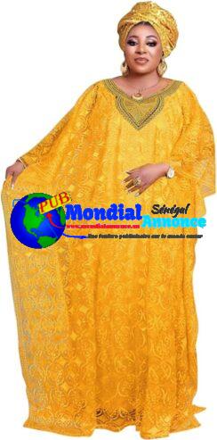 Robe africaine en dentelle dispo