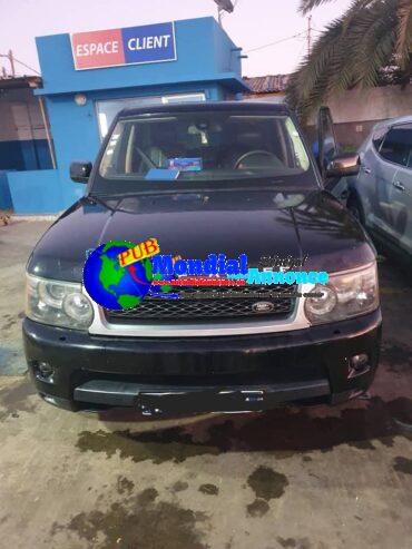 Ranger Rover Sport pas cher A Dakar. Contact : 77 735 34 66